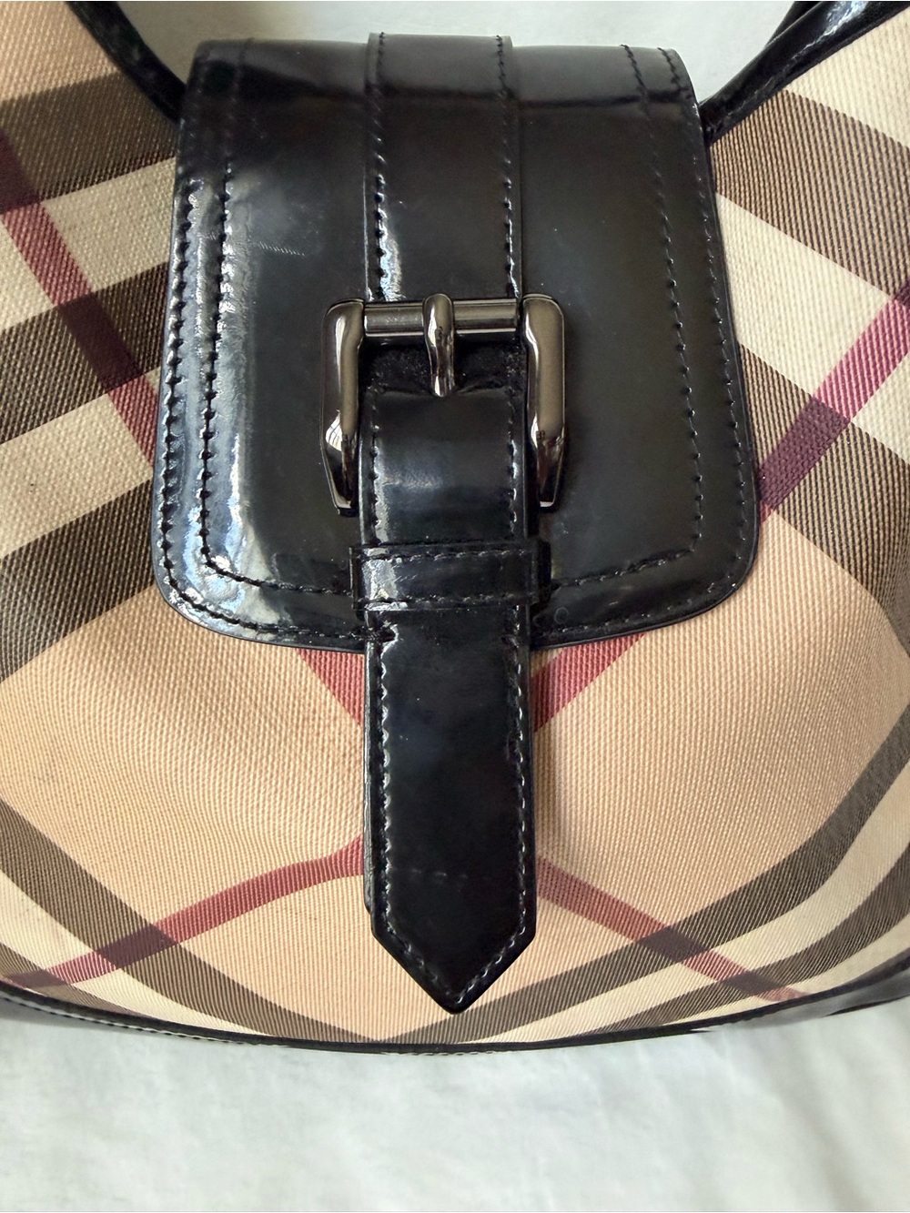 Burberry Nova Check Canvas Brook Hobo Bag - Picture 6 of 13